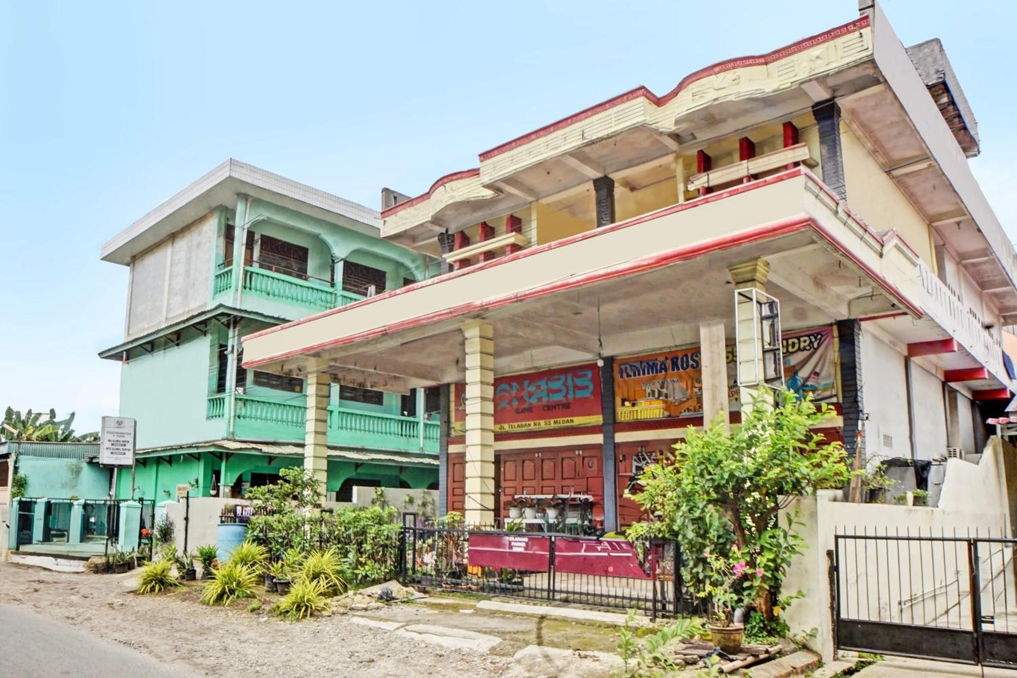 Spot On 91966 Onasis Syariah Hotel Medan